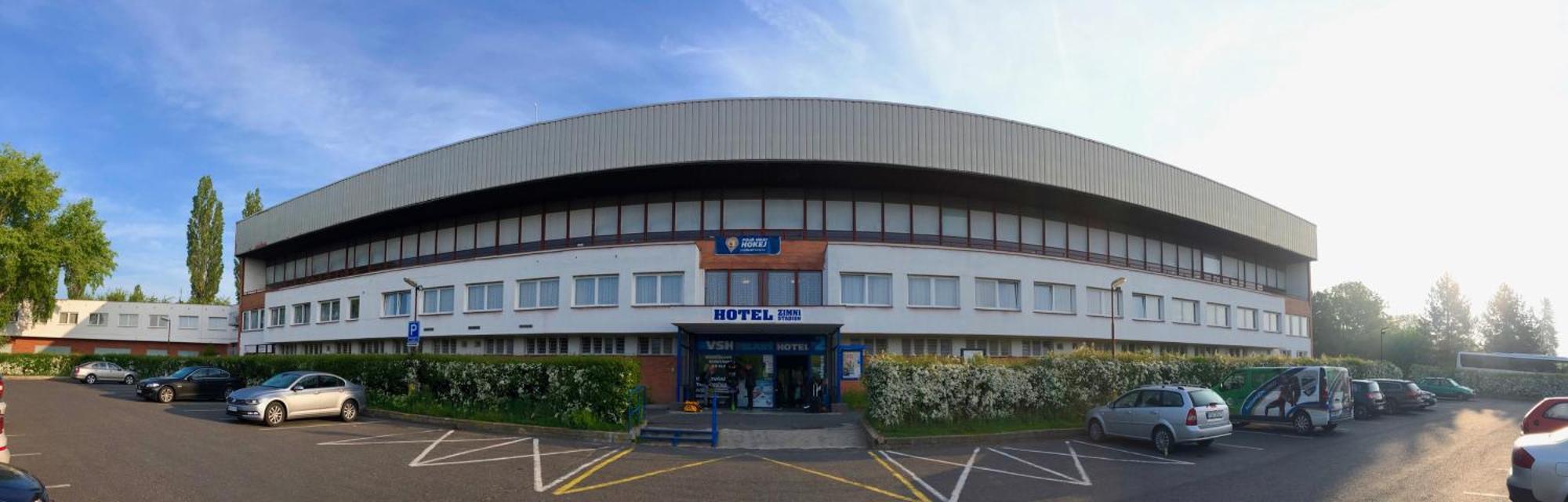 Hotel Zimni Stadion Slaný Eksteriør bilde
